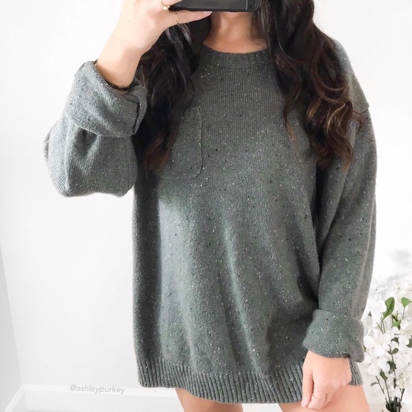 Fourstar Sweaters - ❤️CLEARANCE❤️ gray speckled knit pocket sweater